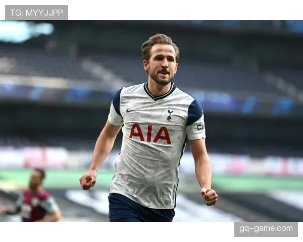 贝林厄姆伯明翰退役仪式深情寄语年轻球员:坚定信念,勇敢追梦 贝林厄姆伯明翰退役仪式深情寄语年轻球员:坚定信念,勇敢追梦