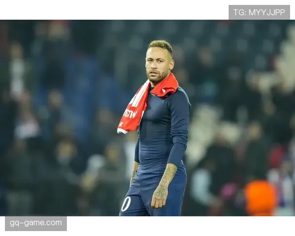 内马尔在巴萨首秀中闪耀全场，表现稳健引发关注