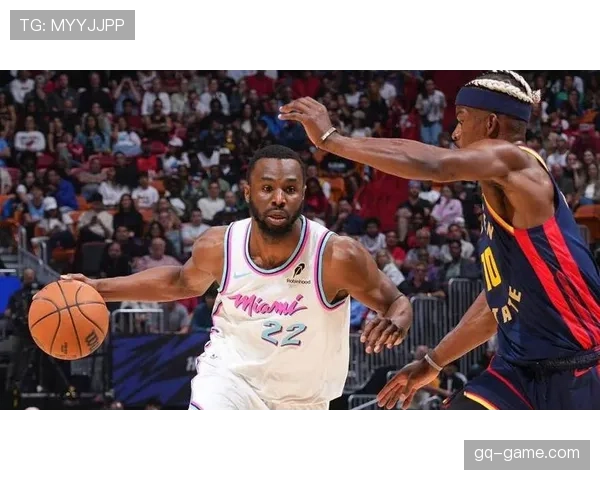 维金斯高效切入拉开防守空间提升勇士关键得分效率